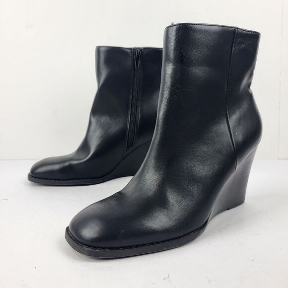 DV by Dolce Vita Rupart Wedge Bootie Black Faux Leather - Picture 1 of 14